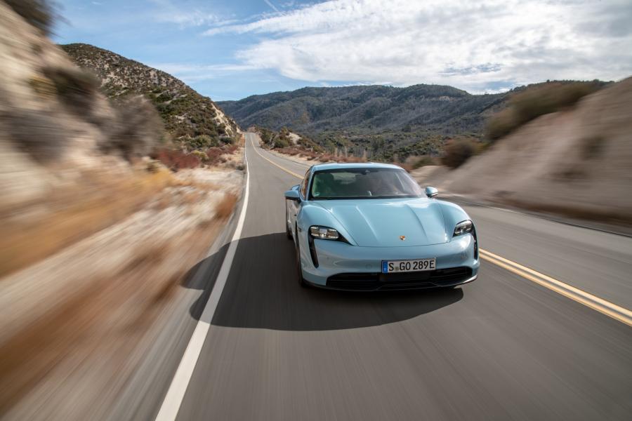  Porsche Taycan 4S 2019 года  (WW) (фото 16 из 41)